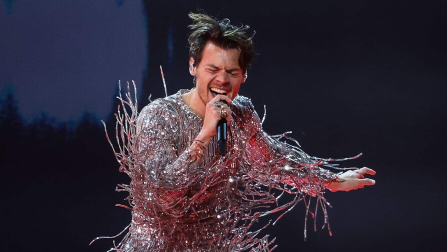 Harry Styles lanza nuevo disco y dar&aacute; concierto sin celulares en M&aacute;nchester