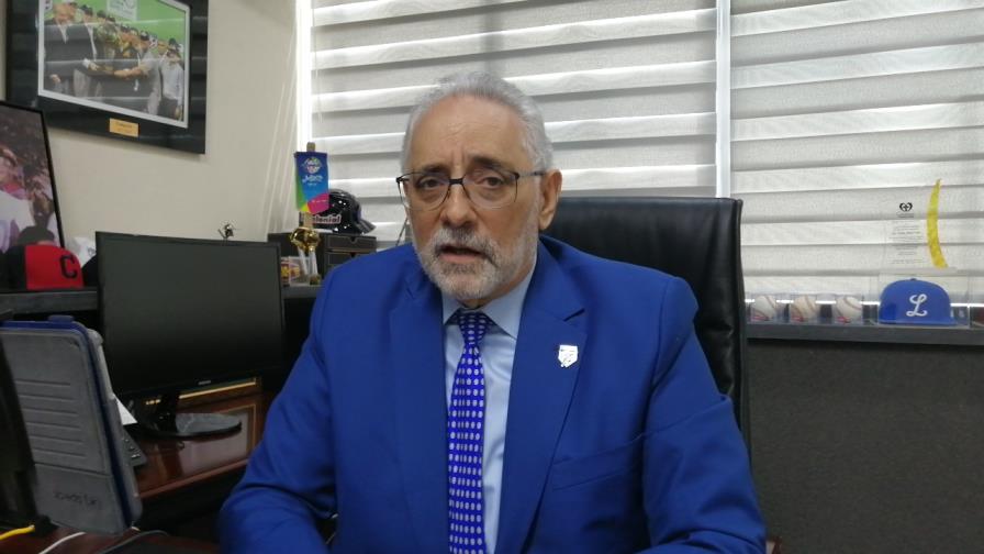 Vitelio Mejía seguirá en la presidencia de LIDOM