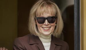 Departamento de Justicia: Se puede responsabilizar a Trump en demanda de columnista por difamación