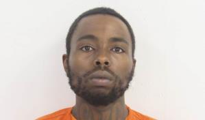 Allanan vivienda de sospechoso de herir a tiros a nueve personas en Cleveland