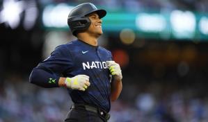 Derek Jeter sugiere a los Yanquis ir por el dominicano Juan Soto