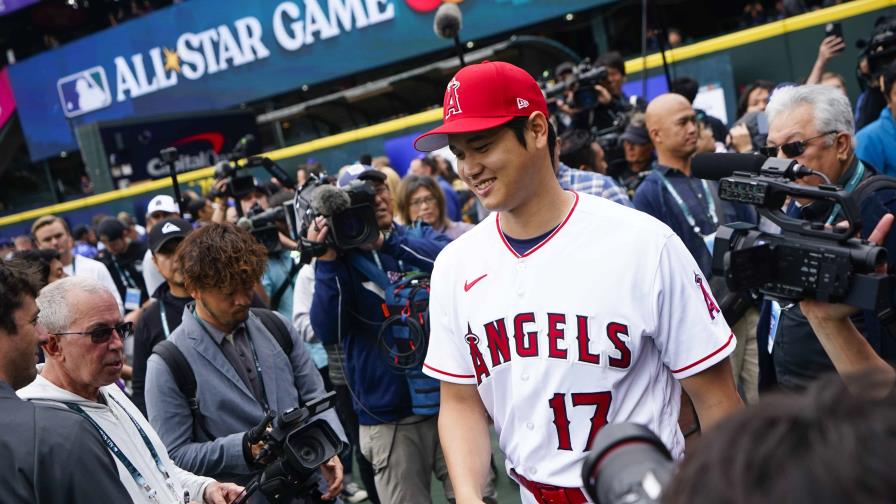 Alex Rodríguez entiende que los Angelinos deben cambiar a Ohtani y a Trout