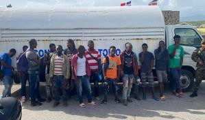 Migración repatria más de cinco mil haitianos indocumentados en una semana