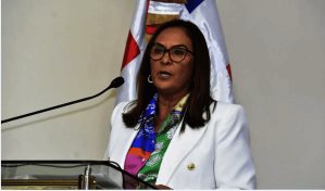 Gobernadora de la provincia Duarte confía Policía dará con responsable del robo que fue víctima