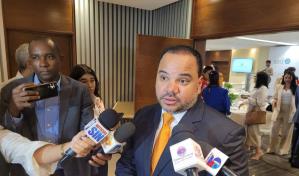 Defensor del Pueblo muestra preocupación por calidad de los políticos dominicanos