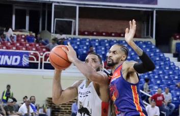 Leones empatan la serie ante Reales en la LNB