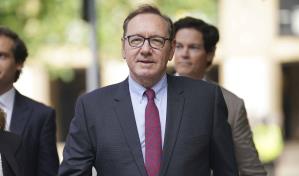 Kevin Spacey declara en su defensa en juicio por agresión sexual en Londres