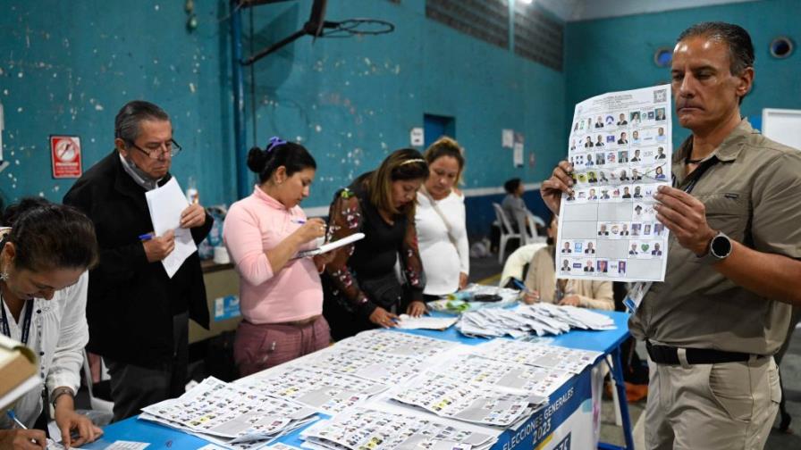 Tribunal electoral de Guatemala oficializa avance de Torres y Arévalo a la segunda vuelta