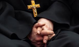 Un exsacerdote católico de Miami condenado por pederastia enfrenta una nueva demanda
