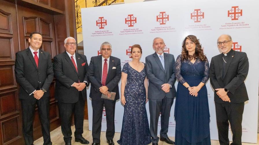 Orden Ecuestre del Santo Sepulcro de Jerusalén realiza Evento Benéfico en la ciudad de Santo Domingo Orden Ecuestre del Santo Sepulcro de Jerusalén realiza Evento Benéfico en la ciudad de Santo Domingo