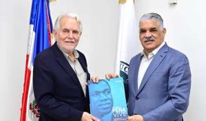 PRD recibe en su Casa Nacional a exsenador de Puerto Rico, Rubén Barrios Martínez 