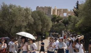 Cierran la Acrópolis de Atenas ante ola de calor que azota el sur de Europa
