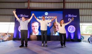 El Boli se juramenta en el PRM; llama a respaldar al presidente Luis Abinader