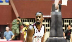 Curtis Hollis y los Indios empatan la semifinal B en la LNB