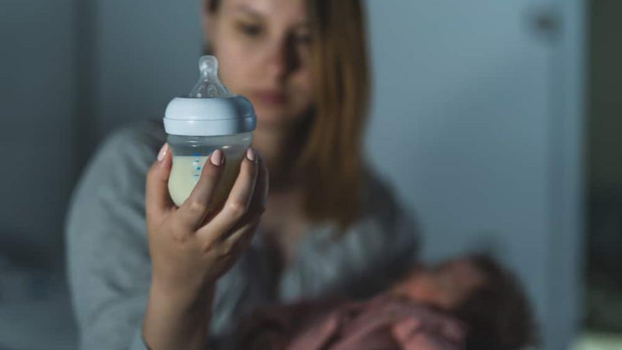 Una bebé de nueve meses muere en Florida tras consumir fentanilo mezclado con leche