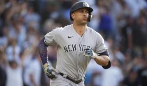 Stanton conecta cuarto jonrón en 4 juegos; Yanquis superan a Rockies por 4-3