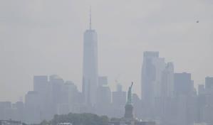 Emiten alertas por mala calidad de aire en EEUU por humo de incendios en Canadá