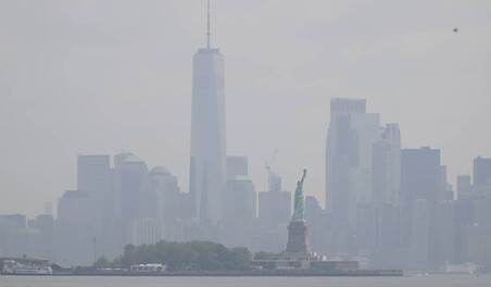 Nueva York empieza a despejarse de contaminaci&oacute;n atmosf&eacute;rica a 48 horas de la final