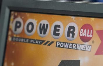 El bote de Powerball crece a US$900 millones tras otro sorteo sin ganador