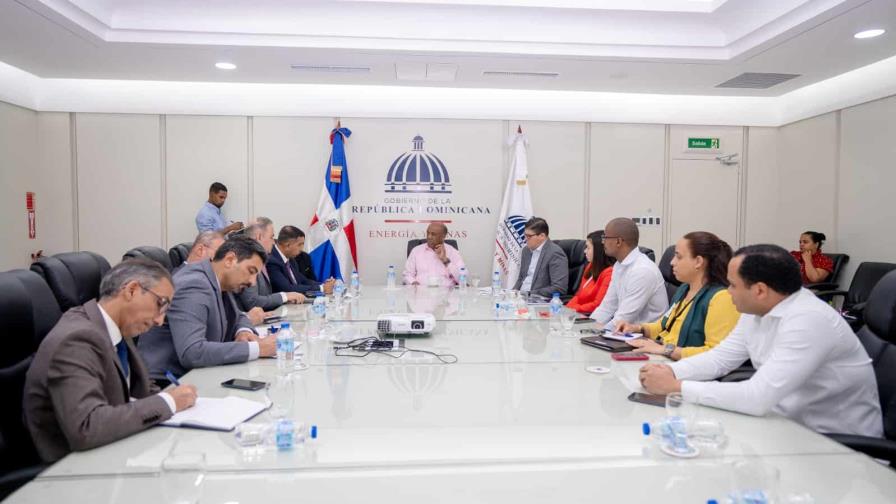 Irak expresa interés de cooperar con República Dominicana en el área de hidrocarburos
