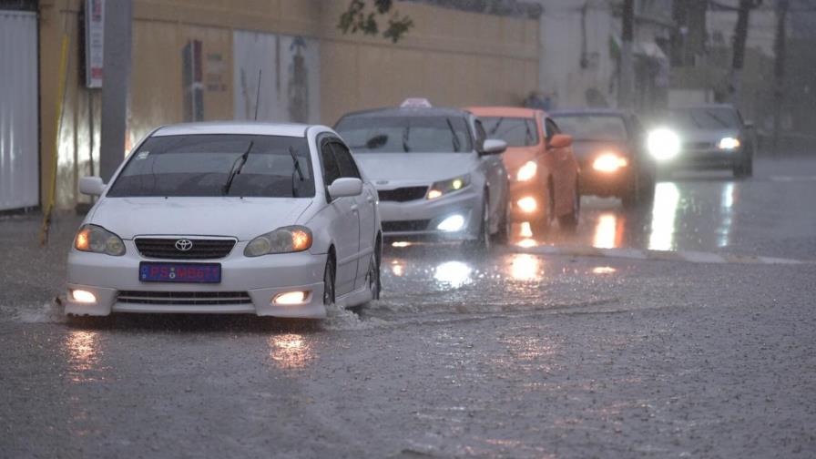 Emiten alerta para el Gran Santo Domingo, Monte Plata y San Cristóbal por posibles inundaciones
