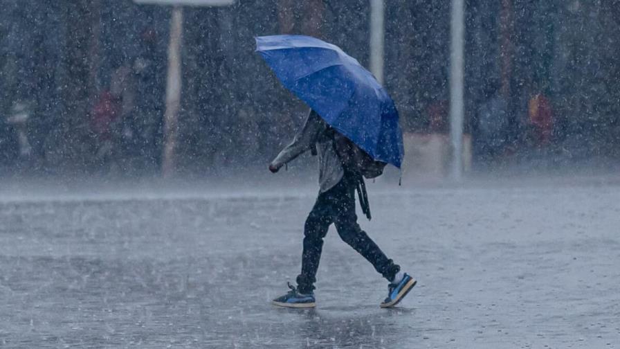 Cuatro fenómenos naturales causarán lluvias de intensas a fuertes en 17 estados mexicanos