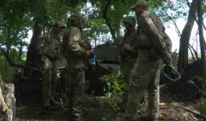 Ucrania dice estar a la defensiva en el este, y Putin desestima la contraofensiva