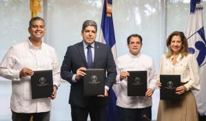 Asociación Cibao, PUCMM y Fundación Madre y Maestra becarán estudiantes de excelencia académica