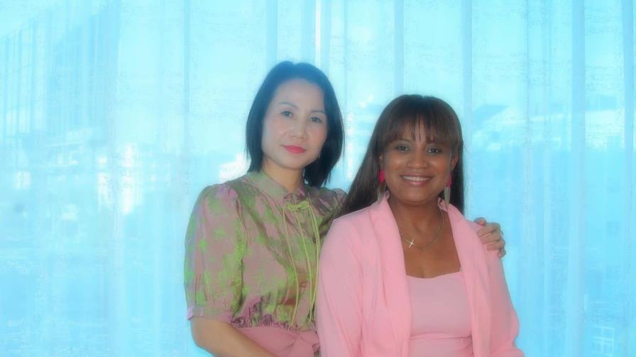 Cosmos Cuisine celebra su primer aniversario