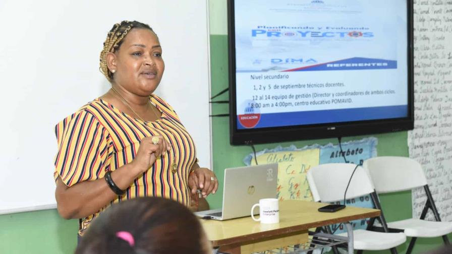 Ministerio de Educación evalúa desempeño de docentes de nuevo ingreso
