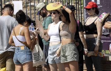 Caronte, el barquero de Hades, así han llamado a la ola de calor de 40 grados en Italia