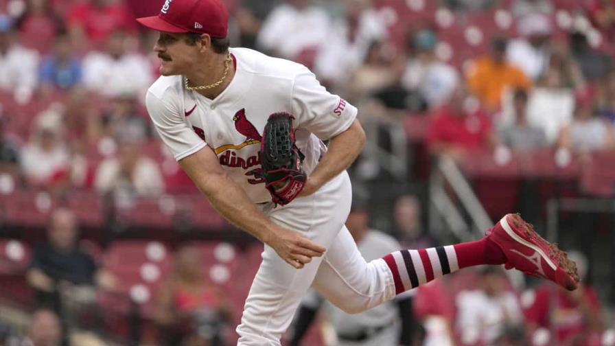 Mozeliak admite que vendrán cambios para los Cardenales tras una decepcionante campaña