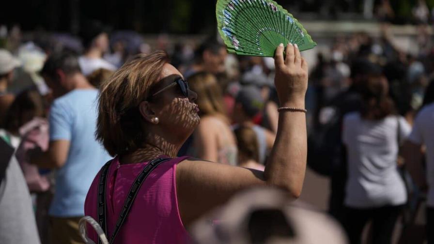 El hemisferio norte, bajo un calor de récord y noches tropicales peligrosas para la salud