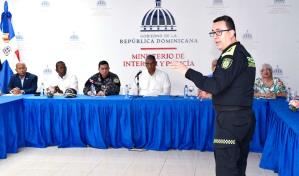 Oficiales dominicanos son capacitados por policía colombiana