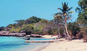 Náufrago australiano rescatado tras 3 meses a la deriva en el Pacífico llegará a México