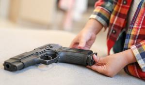 Niña de un año muere tras disparo accidental por parte de su hermano de tres en EE.UU.