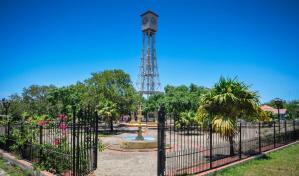 Más de 800 personas podrán conseguir empleo en Montecristi