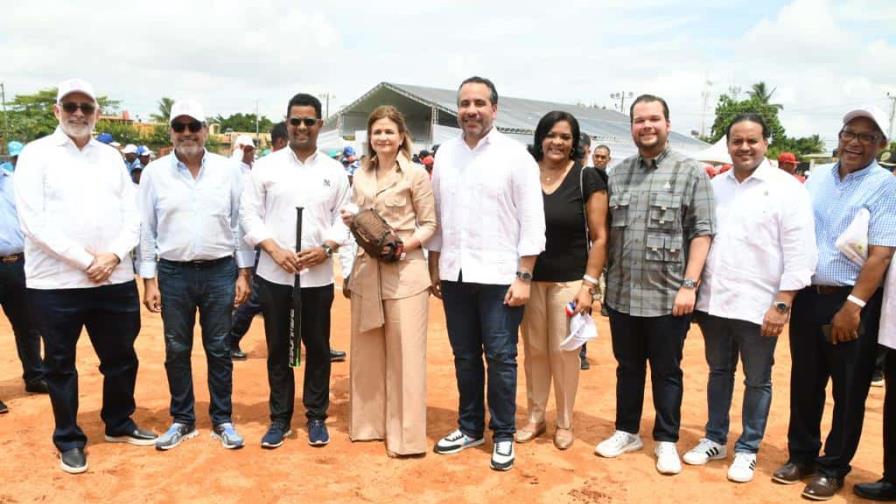 Video | Inefi y Yanquis entregan remozado estadio de béisbol del Oratorio María Auxiliadora