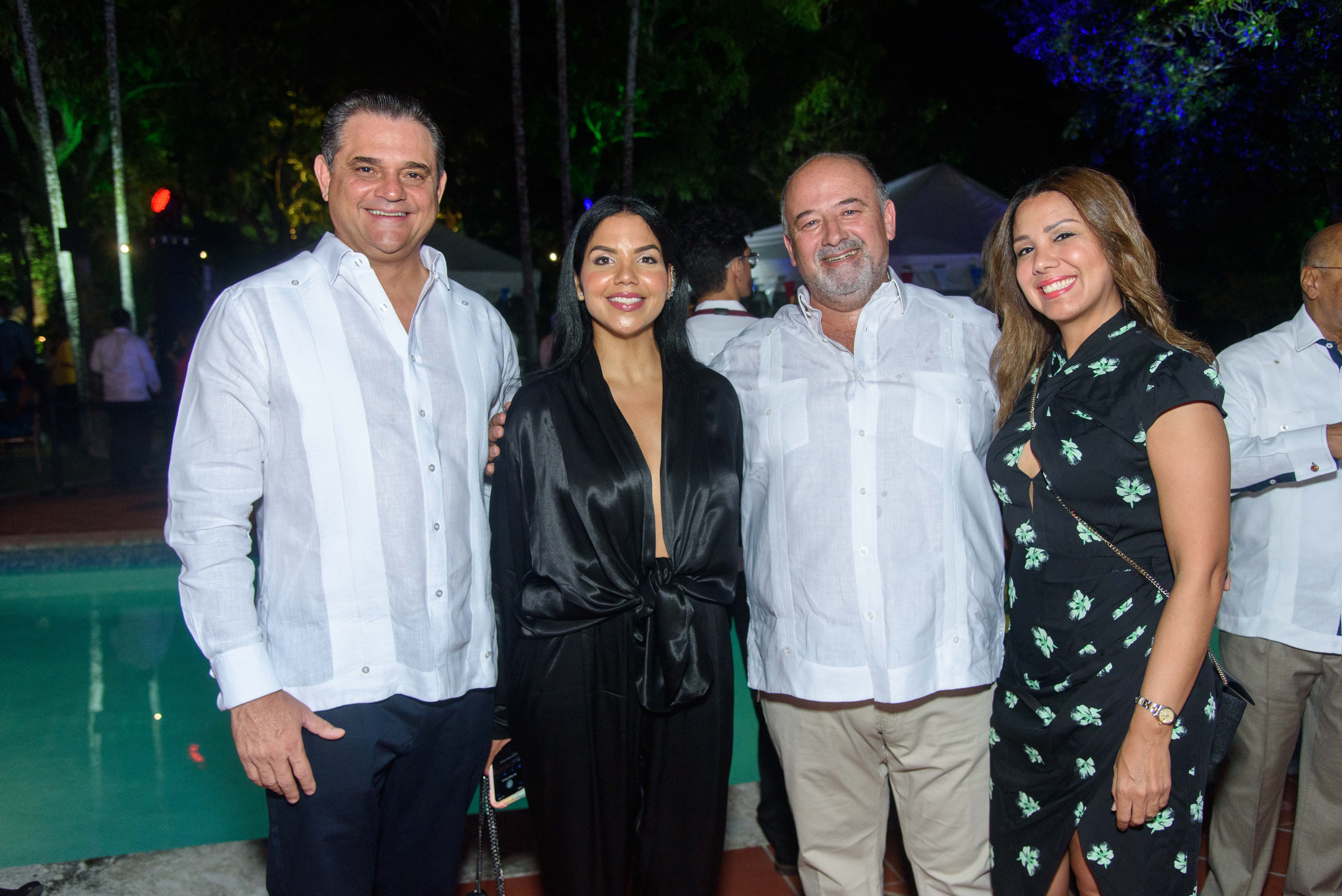 Juan Cordero, Chef Tita, Ian Chendri y Arismabel Baldera.