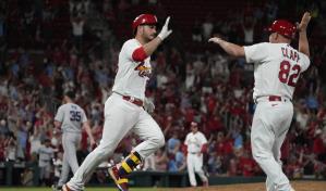 Arenado pone fin al juego con jonr&oacute;n en la 10ma; Cardenales vencen a Marlins