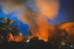 Manifestantes iraquíes incendian la embajada sueca en Bagdad