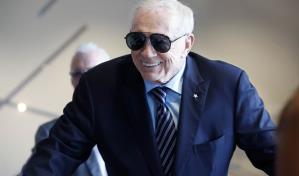 La NFL aprueba venta récord de Commanders a grupo inversor con Magic Johnson