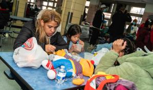 Migrantes en Nueva York tienen 60 días para dejar los albergues