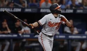 Orioles superan a Rays en 10 entradas y les sacan más ventaja en la división