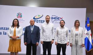 Ampliarán proyecto de capacitación para dominicanos en el exterior