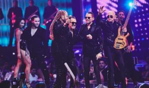 ¡Los dueños del swing! Toño y los Hermanos Rosario brillan y encienden Premios Juventud 2023