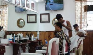 La que quiere moños bonitos tiene que aguantar jalones