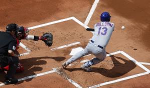 Mets contin&uacute;an donde se quedaron el viernes y vencen a Medias Rojas