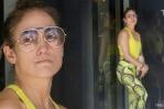 Jennifer López se molesta con un paparazzi mientras esperaba para entrar al gym