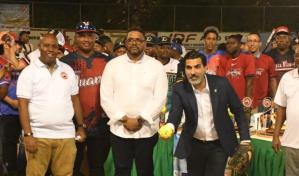 Arranca torneo de softbol de Asoprosado